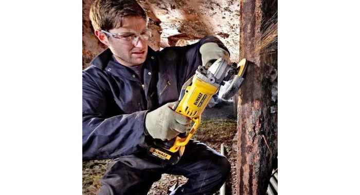 Meuleuse d'angle sans fil DeWalt DCG412N - Meuleuse d'angle sans fil Li-Ion 18V XR (machine seule) - 125 mm - DCG412N-XJ 5 Meuleuse d'angle sans fil DeWalt DCG412N - Meuleuse d'angle sans fil Li-Ion 18V XR (machine seule) - 125 mm - DCG412N-XJ â Image 3