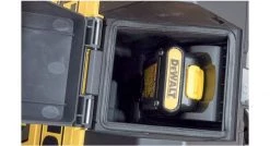 Radio de chantier sans fil DeWalt DWST1-75659 - Radio de chantier Li-Ion 10.8-18V DAB+ avec fonction de charge - secteur & batterie - Chargeur XR - Bluetooth - DWST1-75659-QW -DeWALT Soldes 2022 617402719791d534e66b1911c746d93e